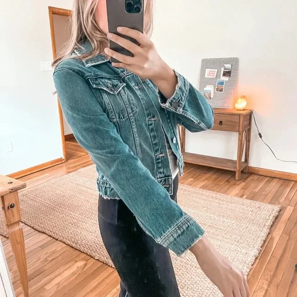 Current Elliot The Baby Trucker Blue Designer Classic Casual Denim Jean Jacket M - Picture 2 of 11